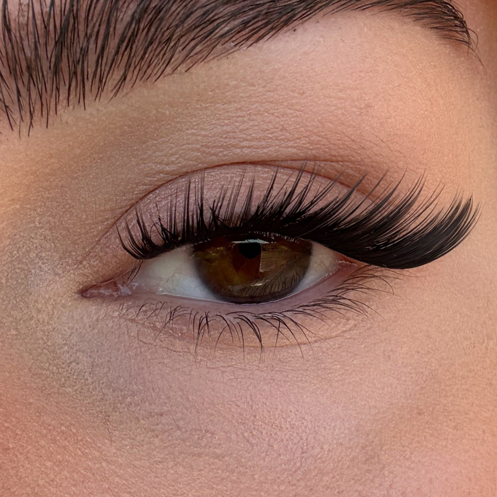 DIY Lash Extensions
