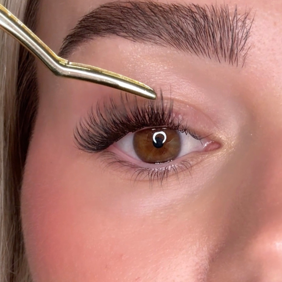 Colocar Lash Clusters